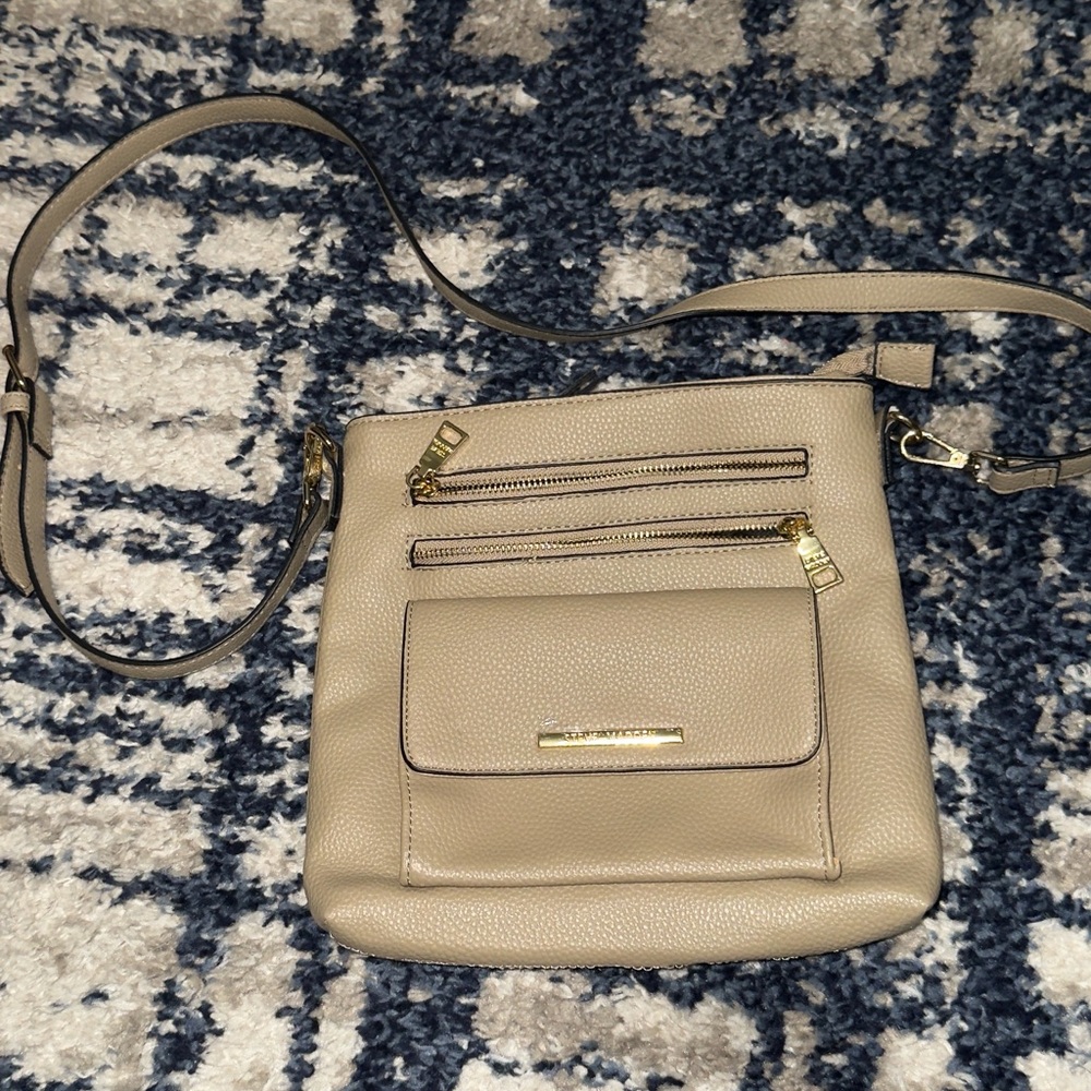 NWOT Women’s Steve Madden Tan Beige Purse Shoulder Crossbody Bag